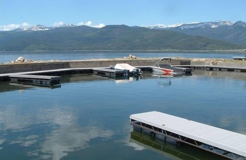 West Yellowstone Cabin | Serene Lake Front Log Cabin with Spa and Boat Slip