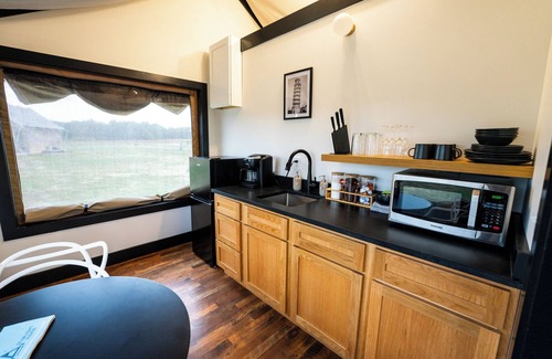 Cedar Bluff Resort | Lake Front Luxury Glamping Tent Suite: Hot Tub & Lake Views