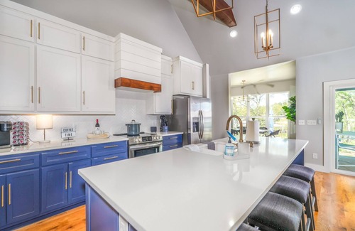 Afton House | Lake Front Retreat on Monkey Island with Spa & Hot Tub