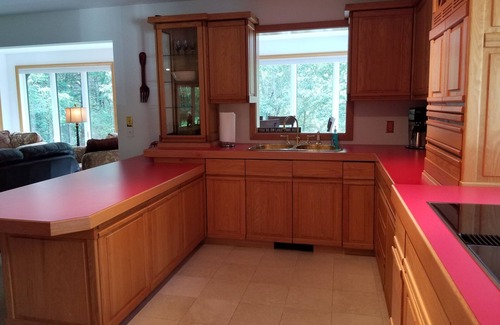 Eagle Rock House | Family-Friendly Lakefront Retreat with Pool and Spa