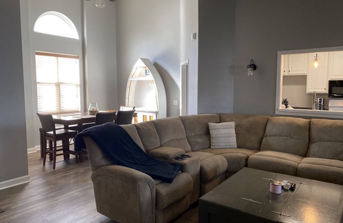 Winnsboro House | Scenic Lake Front Home with Pool & Stunning Views