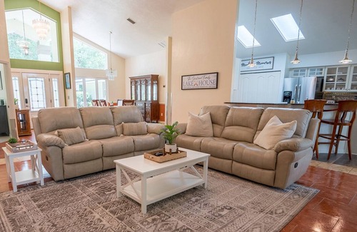 Putnam Hall House | Lake House: Family-Friendly Retreat with Scenic Lake Views