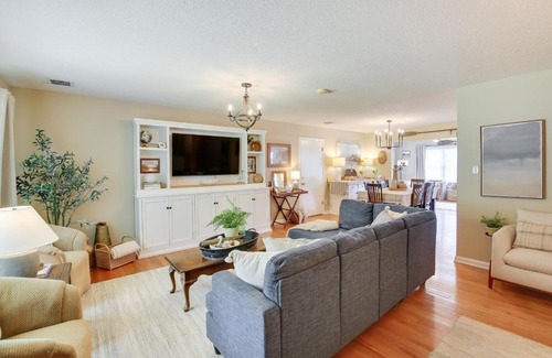 Lakeland House | Pet-Friendly Lake Hamilton Home Near Hot Springs Attractions