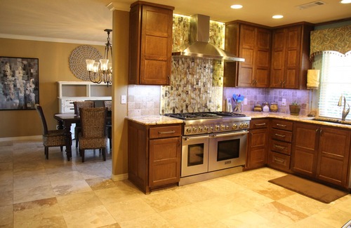 Rockwell House | Lake Hamilton Retreat with Spa, Pool & Lake Views