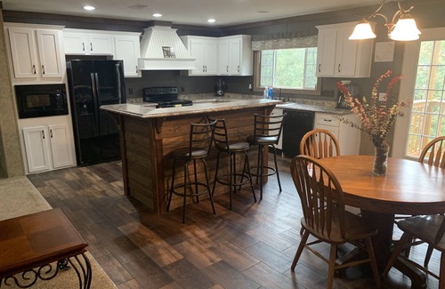 Murfreesboro House | Family-Friendly Lake House Just 1 Mile from Greeson