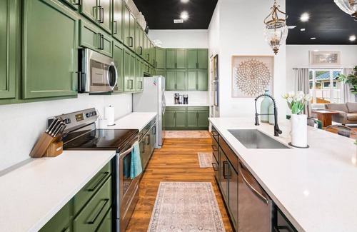 Pedernales Bend House | Lake House | Pool, Hot Tub, Game Room, Scenic View