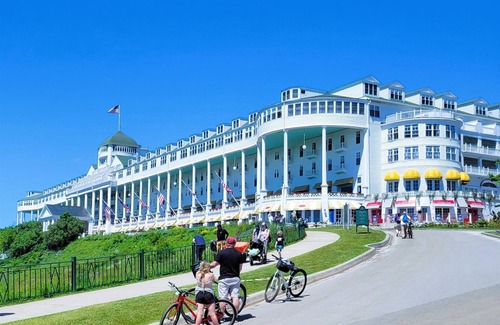 St Ignace House | Picturesque Lake Huron Home with Mackinac Island Views