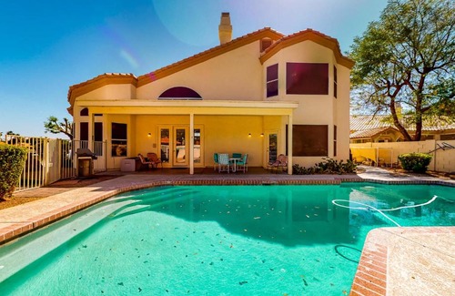 Garden Lakes House | Tranquil Lake in the Desert: Family-Friendly with Pool
