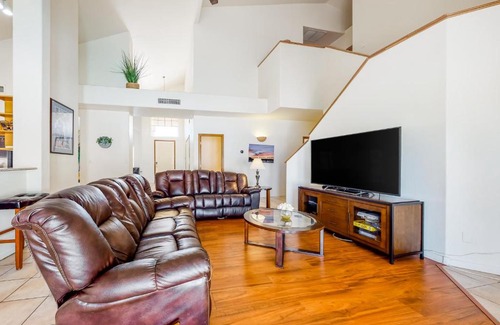Garden Lakes House | Tranquil Lake in the Desert: Family-Friendly with Pool
