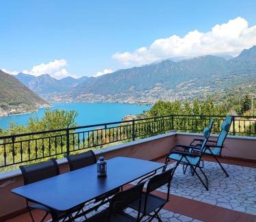 Sulzano Apartment | Discover Lake Iseo - Gli Ulivi 1 with Ocean Views