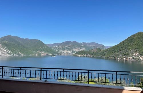 Sulzano Apartment | Discover Lake Iseo - Gli Ulivi 1 with Ocean Views