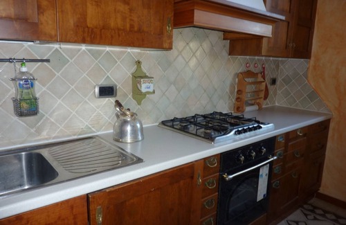Castelletto Sopra Ticino House | Relaxing Lake Maggiore Holiday Home with Pool & Spa