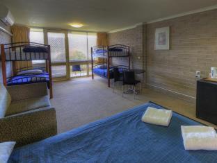 Jindabyne Hotel | Accessible Family Getaway at Lake Jindabyne Hotel