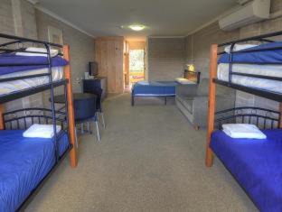 Jindabyne Hotel | Accessible Family Getaway at Lake Jindabyne Hotel