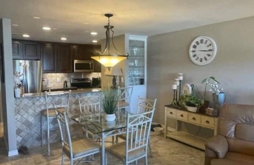 Granite Shoals Condo | Scenic Lake LBJ Condo with Pool and Ocean Views