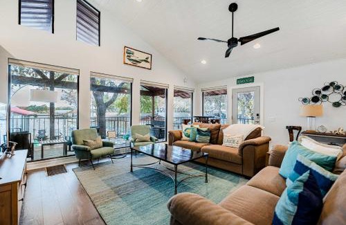 Granite Shoals House | Lake LBJ Waterfront Family-Friendly Retreat