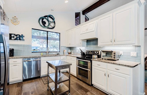 Granite Shoals House | Lake LBJ Waterfront Family-Friendly Retreat!