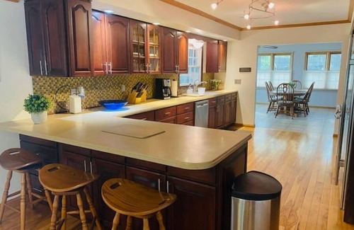 Three Rivers House | Experience Lake Life with Family-Friendly Amenities!