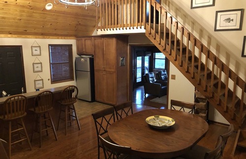 Dadeville House | Unforgettable Lake Martin Cabin Escape with Pet-Friendly Perks