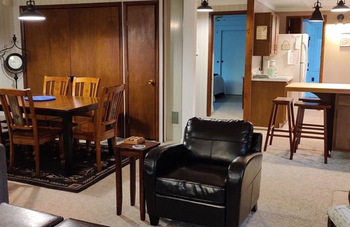 Shelby House | Relaxing Lake MI Getaway with Ocean and Lake Views!