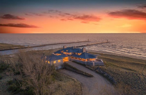 Saugatuck House | Lake Michigan Escape in Saugatuck: Heated Pool & Spa Retreat