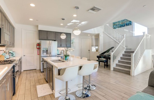 Terra Lago Cottage | Lake & Mountain Views: Indio Oasis w/Pool
