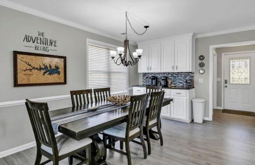 Chapin House | Explore Lake Murray for Your Perfect Group Getaway