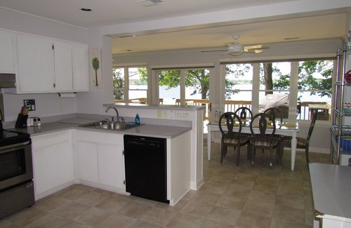 Lake Murray of Richland Cottage | Lake Murray Island Cottage: Perfect Location & Lake Views