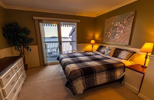 Lavigne Cottage | Experience Lake Nipissing: Spa, Hot Tub & Family Fun!
