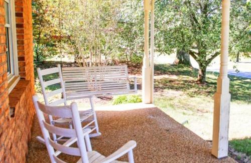 Catawba House | Lake Norman Getaway: Ideal for Families with 4 Beds