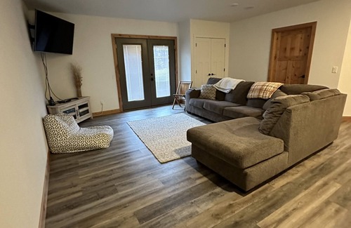 Baudette House | Top-Rated Lake of the Woods Peaceful Hideaway for Families