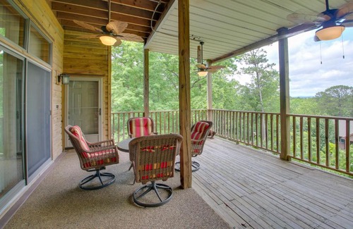 Mount Ida Apartment | Inviting Lake Ouachita Vacation Rental with Pool Access