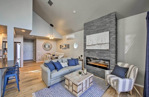 Sandpoint Cottage | Waterfront Retreat at Lake Pend Oreille with Paddle Boards
