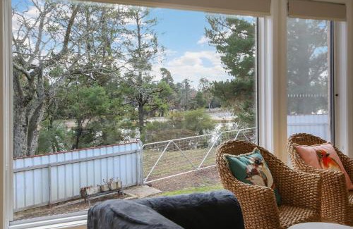 Beechworth House | Discover Lake Reflections: Perfect for Family Getaways