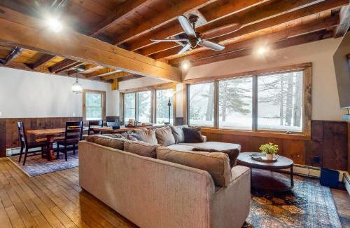 Ludlow House | Lake Rescue Escape: Family-Friendly Retreat with Ocean Views