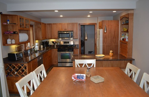 Ludlow House | Experience Lake Rescue: Summer Fun & Skiing at Okemo