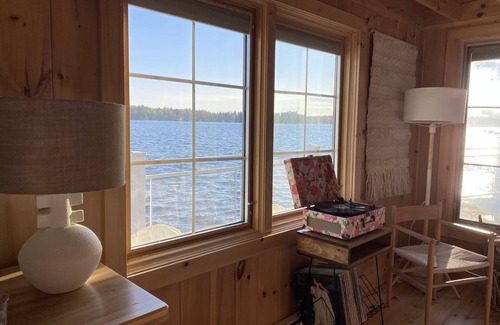 Muskoka Lakes Cabin | Waterfront Lake Rosseau Island Cabin - Boat Access Only!