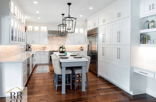 Melrose House | Beautiful Lake Santa Fe Home with Pool and Dock Access