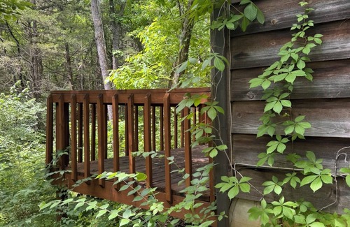 Topeka House | Lake Shawnee Retreat