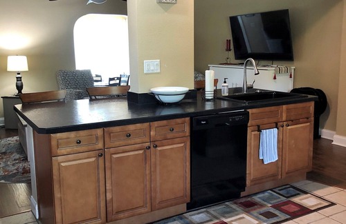 Winter Haven House | Scenic Lake Shipp House: Pool, Dock & Ocean Views
