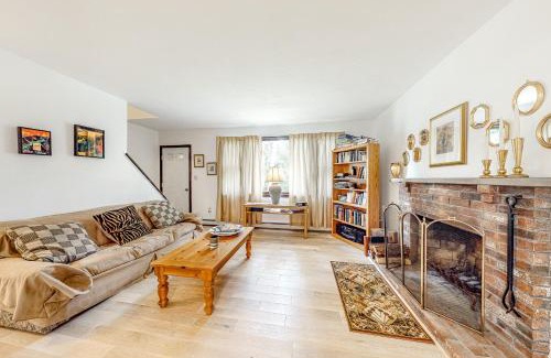 East Falmouth House | Relax at Lake Shore Living: Family-Friendly Retreat Awaits