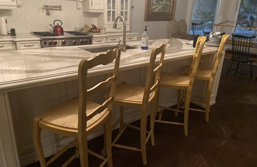 Marmora House | Relax at Lake Side Chateau with Private Beach & Hot Tubs