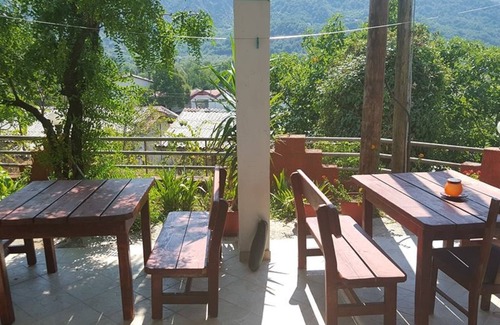 Virpazar Apartment | Discover Lake Skadar: Cozy Pet-Friendly Retreat with Pool