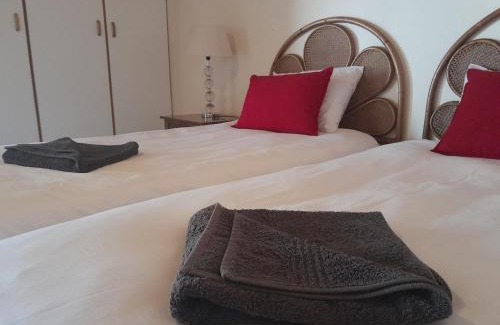 St. Lucia Apartment | Family-Friendly Lake St Lucia Villas with Pool & Breakfast