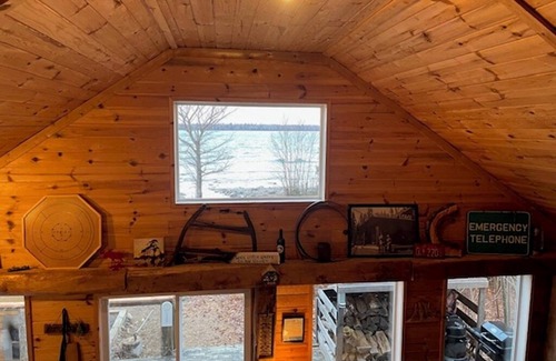Algoma District Cottage | Lake Superior Waterfront Cottage: 2BD with Spa & Kitchen
