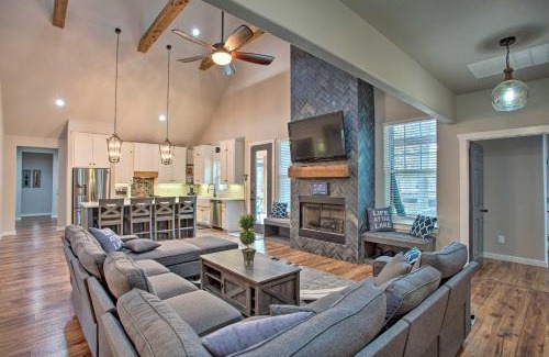 Quinlan House | Quinlan Retreat with Fire Pit and Lake Tawakoni Access