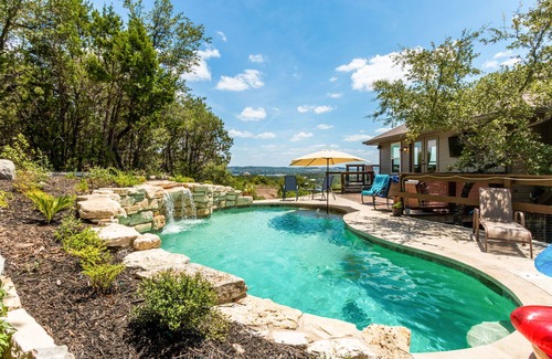 Travis Landing House | Relax at Lake Travis Acreage with Scenic Hilltop Views