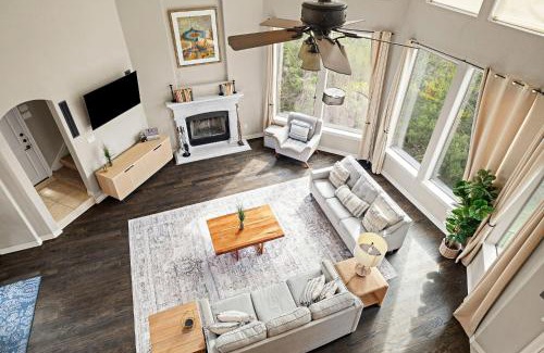 Travis Landing House | Ideal 3 Kings Retreat with Game Room & BBQ Near Marina
