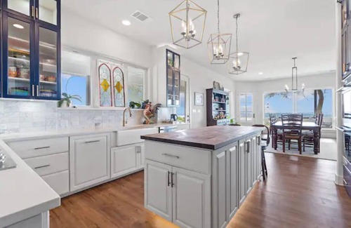 Spicewood Villa | Scenic Hilltop Retreat with Panoramic Lake Views