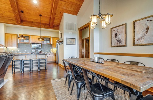 Leander House | Lake Travis Home Near Marina w/Spectacular Views!